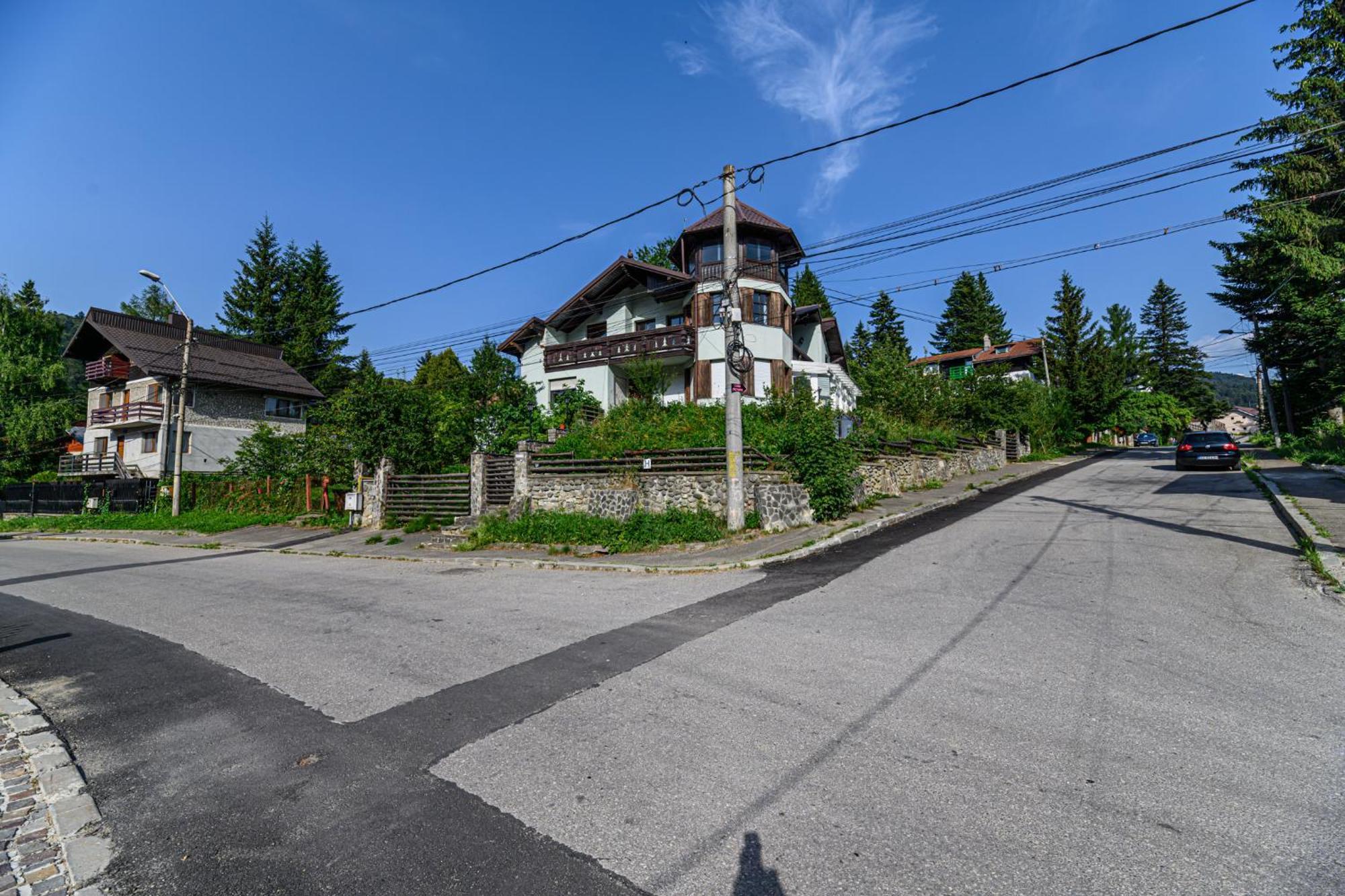 Casa Ramino Hotel Busteni Exterior photo